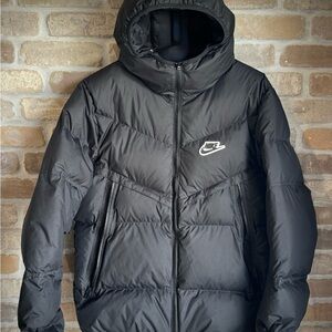 Nike Men's Black Hooded Puffer Jacket